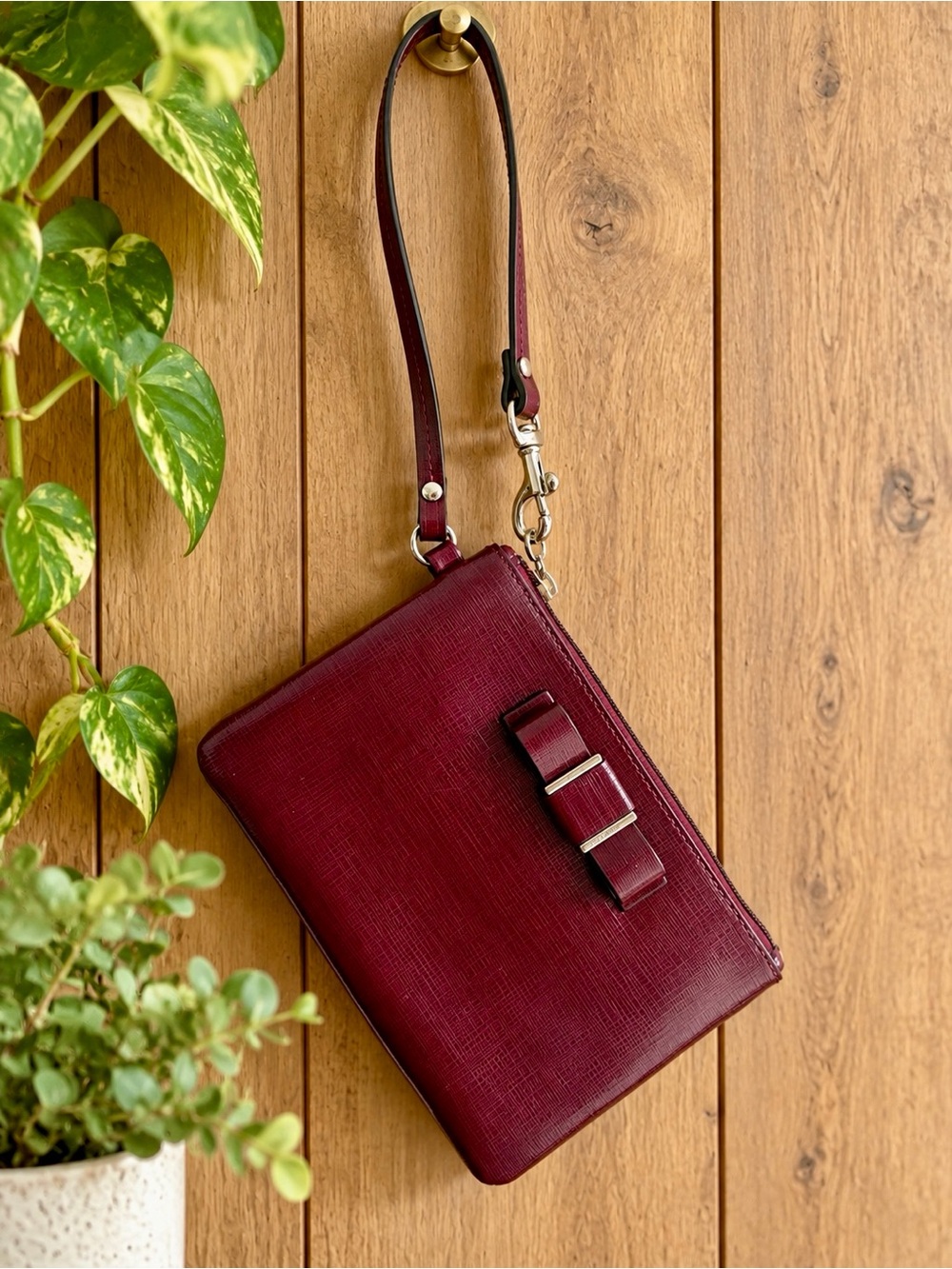 ❣️Vintage Coach Burgundy Wristlet / Clutch
